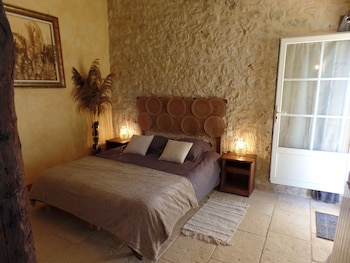 room-image