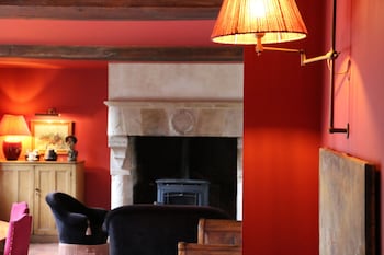 room-image