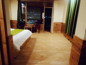 room-image