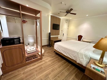 room-image