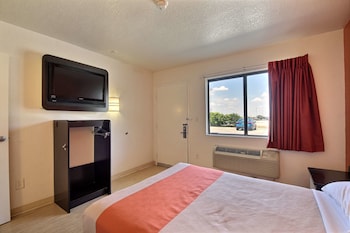 room-image