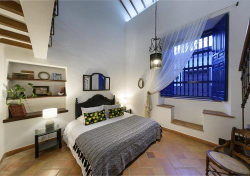 room-image