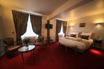 room-image