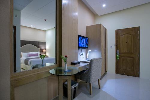 room-image
