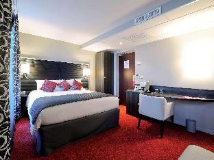room-image
