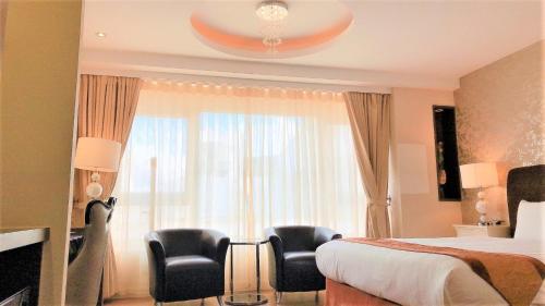room-image